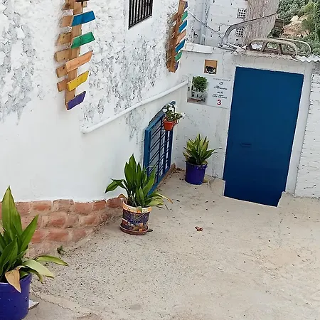El Almendro De La Tia Teresa * Prados de Armijo